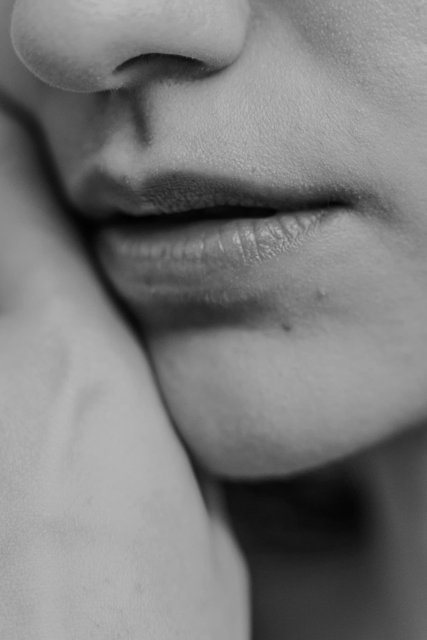 face lips closeup bw — 512 Skincare