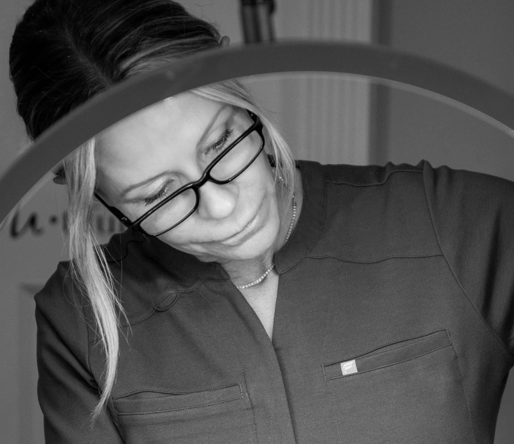 terra treatment room closeup bw — 512 Skincare